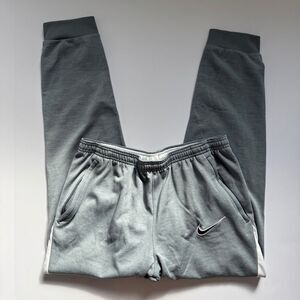 Nike Men's Dri Fit Academy Gray Track Pant Joggers Size Medium